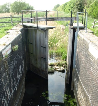 inner gates of lock in 2011 by Eddy Edwards